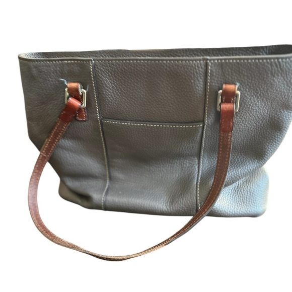 Dooney & Bourke Women's Taupe Pebble Grain Shoulder Bag - Picture 12 of 14